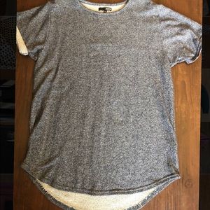 Elwood Scalloped tee